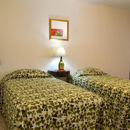 Hotel Sta Lucia Celaya  Dış mekan fotoğraf