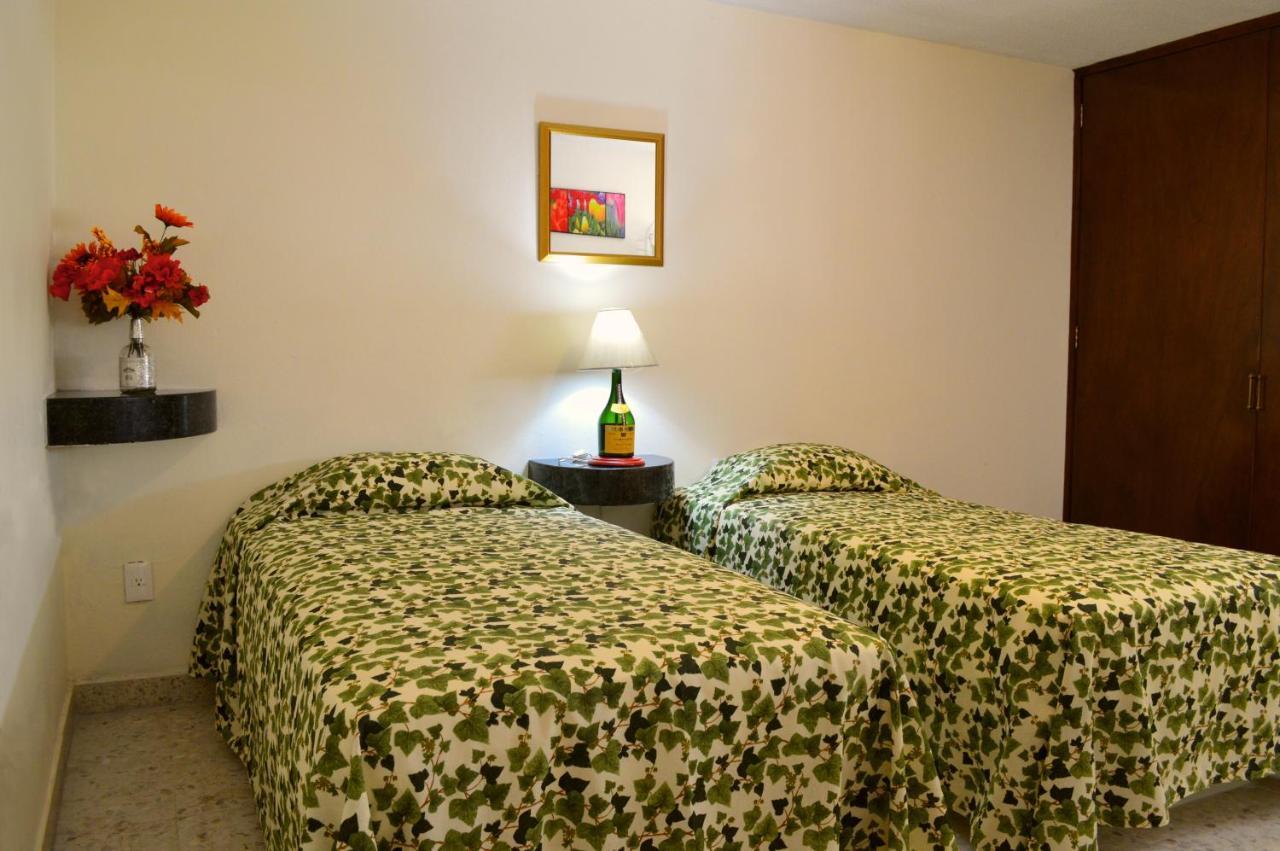 Hotel Sta Lucia Celaya  Dış mekan fotoğraf